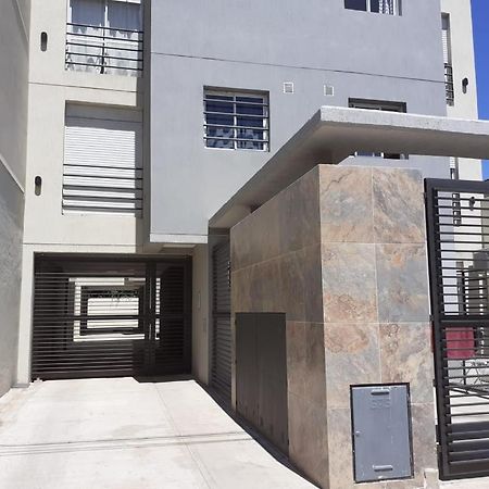Appartamento Departamento Witcomb Con Estacionamiento Bahía Blanca Esterno foto
