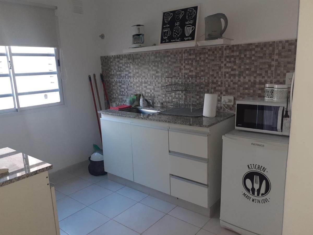 Appartamento Departamento Witcomb Con Estacionamiento Bahía Blanca Esterno foto